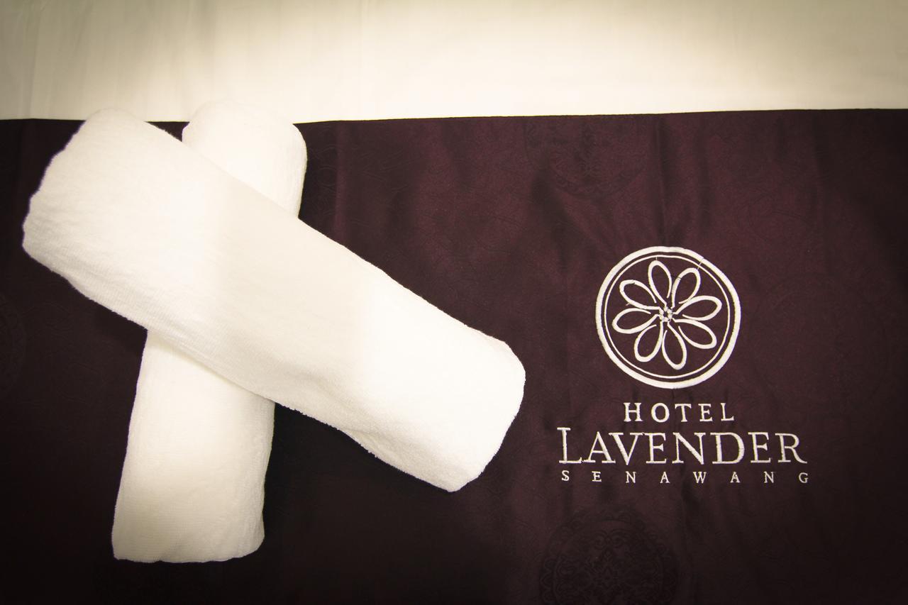 Hotel Lavender Senawang Серембан Екстериор снимка