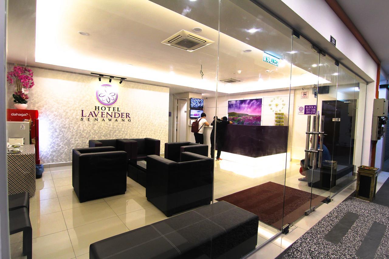 Hotel Lavender Senawang Серембан Екстериор снимка