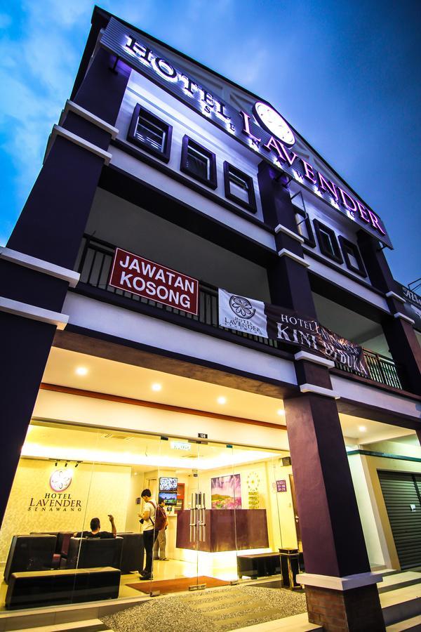 Hotel Lavender Senawang Серембан Екстериор снимка