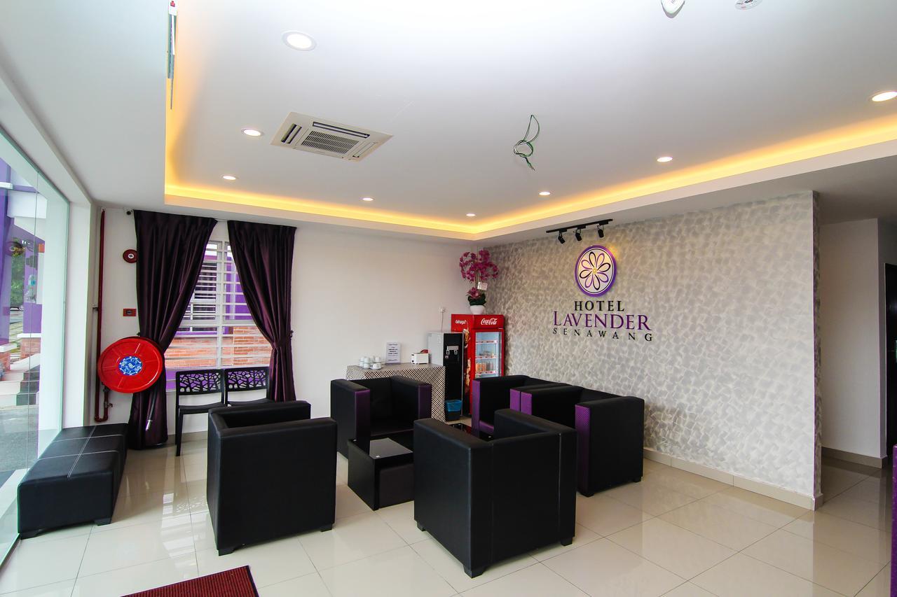 Hotel Lavender Senawang Серембан Екстериор снимка